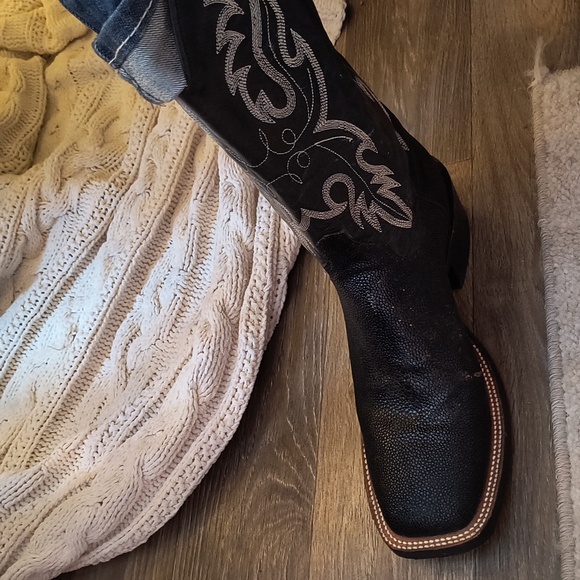 Men's 8.5D Black Stingray Western Cowboy Boots - Picture 2 of 5